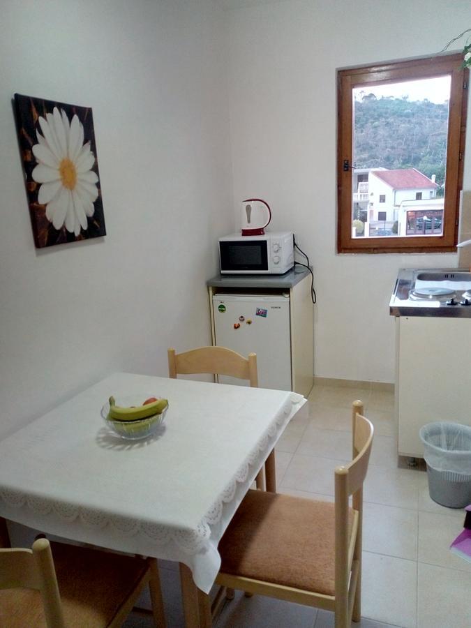 Apartments Skala Sutomore Eksteriør billede